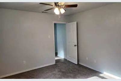 306 Woodhollow Court, Wylie, TX 75098 - Photo 8