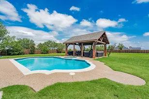 1005 Ruidoso Downs Dr, Talty, TX 75160 - Photo 8