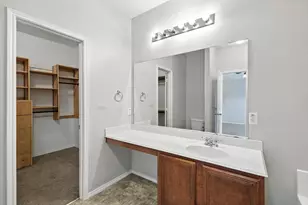 1056 Breeders Cup Dr, Fort Worth, TX 76179 - Photo 14