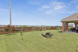 6806 Bear Ln, Greenville, TX 75402 - Photo 36