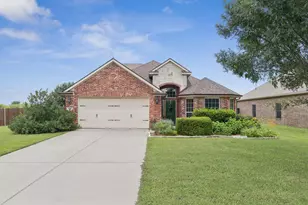 6806 Bear Ln, Greenville, TX 75402 - Photo 1