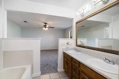 1050 35th Street NE, Paris, TX 75462 - Photo 12