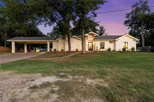 2281 Buster Chatham Rd, Waco, TX 76705 - Photo 2