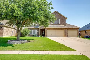 2536 Glenn Ranch Dr, Burleson, TX 76028 - Photo 2