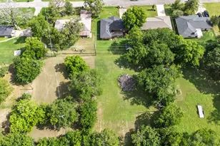 110 Norma Cir, Greenville, TX 75402 - Photo 32