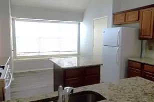 8405 Greenfield Dr, Frisco, TX 75035 - Photo 6