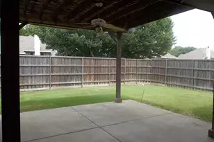 8405 Greenfield Dr, Frisco, TX 75035 - Photo 16