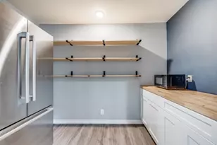 1001 Windsor Dr, Sherman, TX 75092 - Photo 8