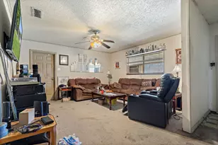2336 Moneda St, Haltom City, TX 76117 - Photo 6