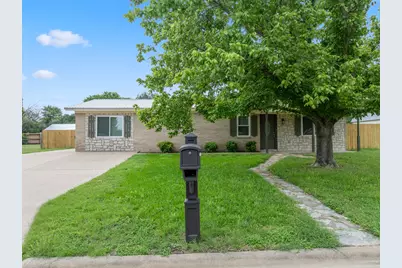 607 Nancy Ann Street, Hamilton, TX 76531 - Photo 2