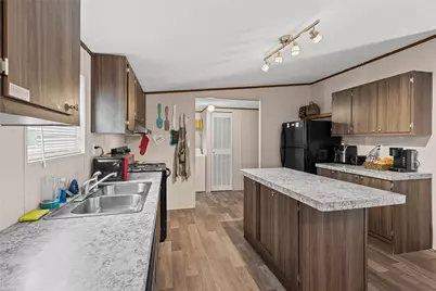 6108 Big Horn Drive, Granbury, TX 76048 - Photo 8