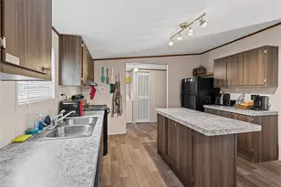 6108 Big Horn Dr, Granbury, TX 76048 - Photo 8