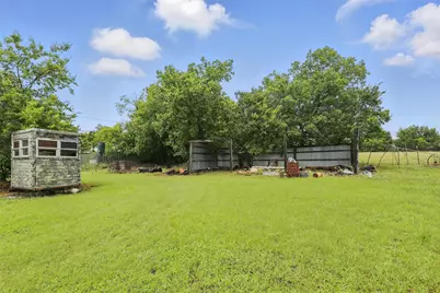 3120 5th Avenue, Fort Worth, TX 76110 - Photo 6
