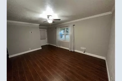 1303 N Morris Street, McKinney, TX 75069 - Photo 2