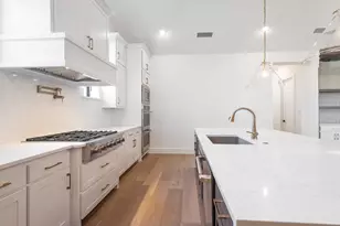 712 Bear Creek Dr, Hurst, TX 76054 - Photo 16