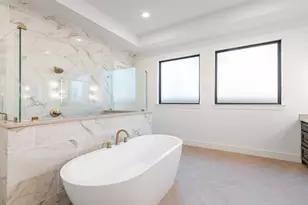 712 Bear Creek Dr, Hurst, TX 76054 - Photo 22