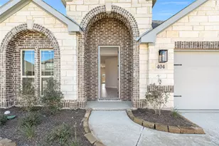 404 Atlas Cedar Dr, Glenn Heights, TX 75154 - Photo 4