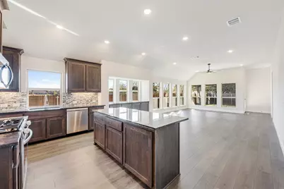 324 Chestnut Lane, Glenn Heights, TX 75154 - Photo 8