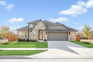 324 Chestnut Ln, Glenn Heights, TX 75154 - Photo 1