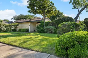 16831 Thomas Chapel Dr, Dallas, TX 75248 - Photo 18