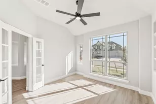 411 Atlas Cedar Dr, Glenn Heights, TX 75154 - Photo 8