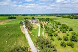 3019 Orchard Rd, Bowie, TX 76230 - Photo 6