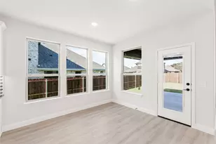 407 Atlas Cedar Dr, Glenn Heights, TX 75154 - Photo 14