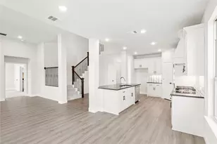 407 Atlas Cedar Dr, Glenn Heights, TX 75154 - Photo 16