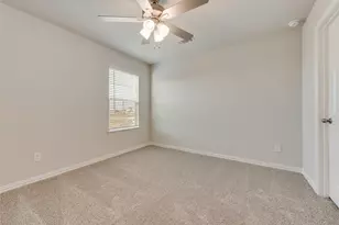 221 Cranz Farm Dr, Saginaw, TX 76179 - Photo 14