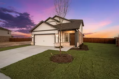 221 Cranz Farm Drive, Saginaw, TX 76179 - Photo 2