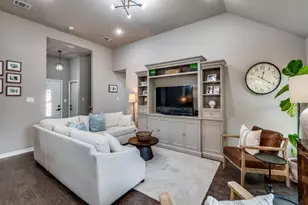 2612 Houston Ct, Granbury, TX 76048 - Photo 8