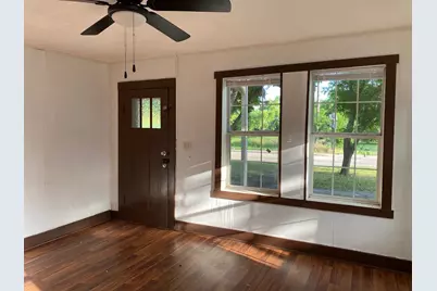 402 McKinney Street, Farmersville, TX 75442 - Photo 10