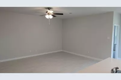 953 Traction Trail, Cleburne, TX 76031 - Photo 4