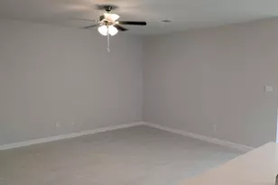 953 Traction Trl, Cleburne, TX 76031 - Photo 4