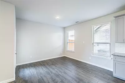 112 Cole, Pilot Point, TX 76258 - Photo 6