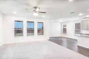 112 Cole, Pilot Point, TX 76258 - Photo 4