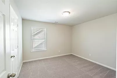 112 Cole, Pilot Point, TX 76258 - Photo 12