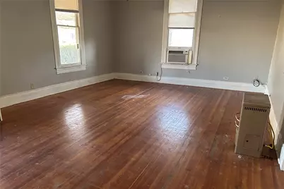 701 S Clements Street, Gainesville, TX 76240 - Photo 28