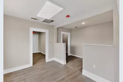 3818 S Lancaster Road #100, Dallas, TX 75216 - Photo 2