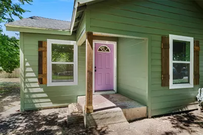 700 N Gresham Street, Marlin, TX 76661 - Photo 2