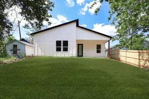 1032 E Arlington Ave, Fort Worth, TX 76104 - Photo 22
