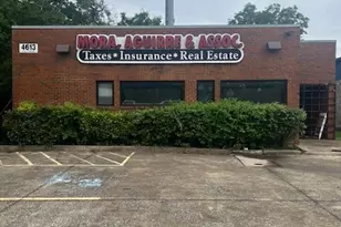 4613 E R L Thornton Fwy, Dallas, TX 75223 - Photo 1