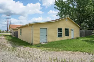 1118 E Goode St, Quitman, TX 75783 - Photo 24