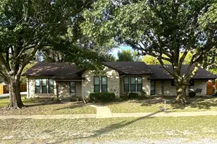 604 Harrel Ave, Bynum, TX 76631 - Photo 1