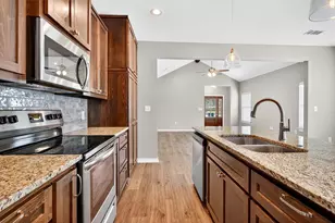 508 Goodjohn St, Collinsville, TX 76233 - Photo 14