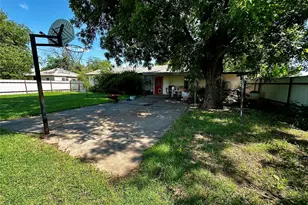 1010 W Custer St, Seymour, TX 76380 - Photo 18