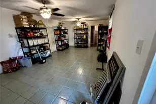 1010 W Custer St, Seymour, TX 76380 - Photo 8