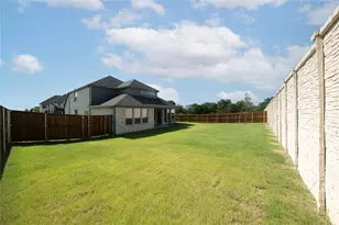 109 Crk Mdw Ct, Anna, TX 75409 - Photo 2