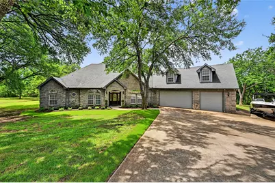 688 Lazy Acres Circle, Pottsboro, TX 75076 - Photo 1