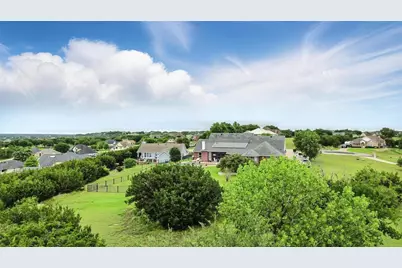 2116 Darby Dan Court, Granbury, TX 76049 - Photo 32